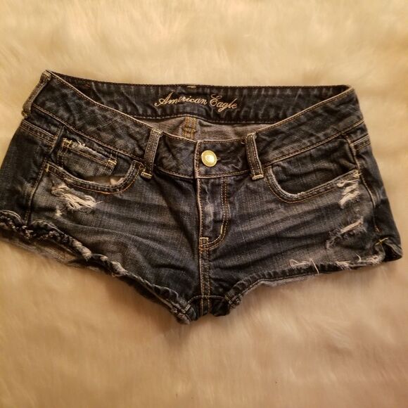 American Eagle Outfitters Pants - Sz 2 American Eagle Distressed Jean Shorts